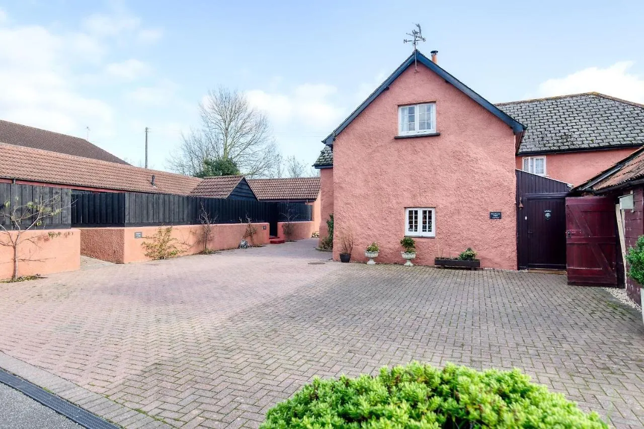 White Cross Cottage Woodbury Holiday home